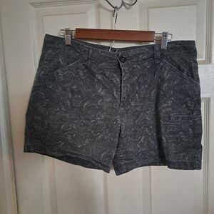 Eddie Bauer shorts size 14